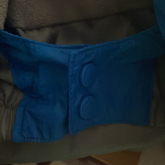 Old navy winter jacket - Picture 4 of 4